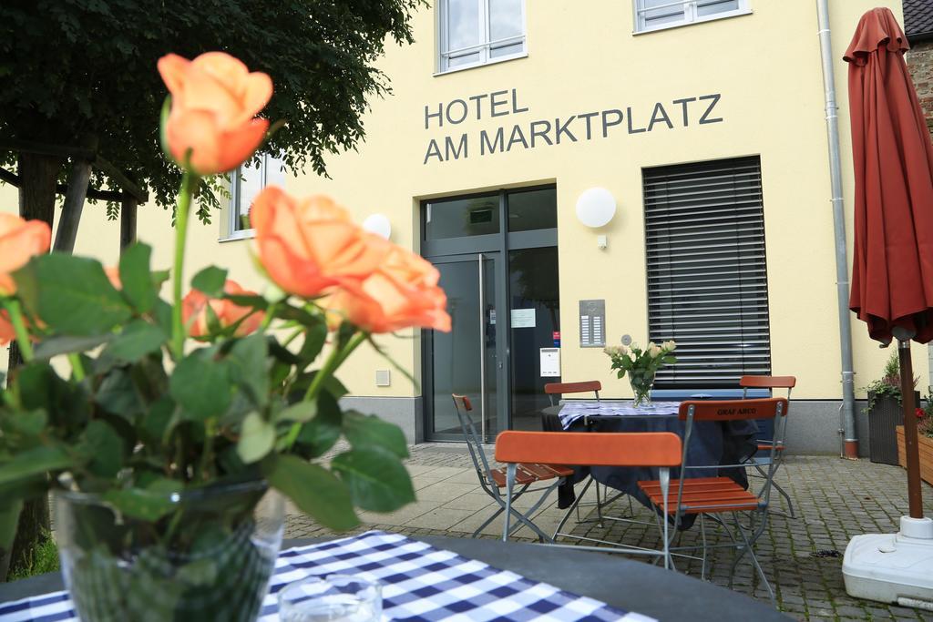 Hotel Am Marktplatz Gangkofen Extérieur photo