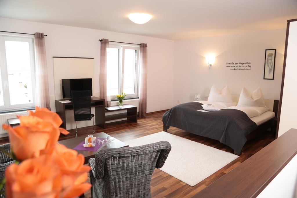 Hotel Am Marktplatz Gangkofen Chambre photo